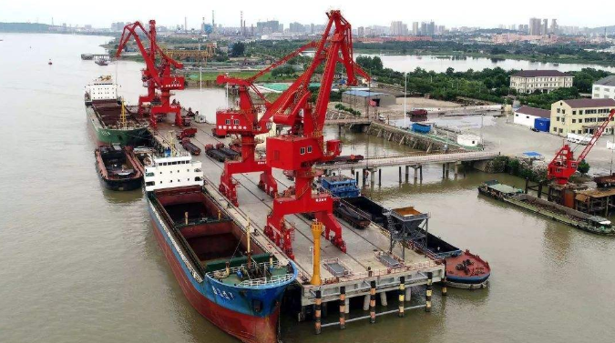 四平概述露天料场港口封闭问题的实行方法